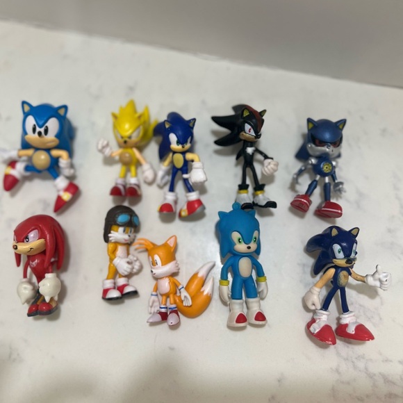 Colorful Hedgehog Character Figurine Set - Picture 12 of 16